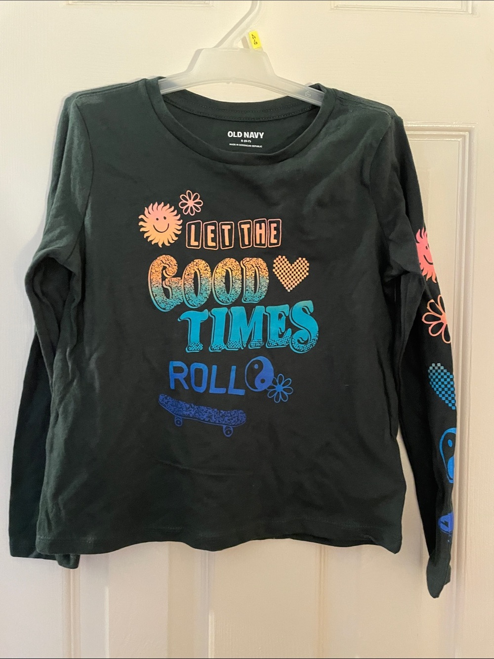 Old Navy Dark Green Long Sleeve Tee with Multicolor 'Good Times' Graphic